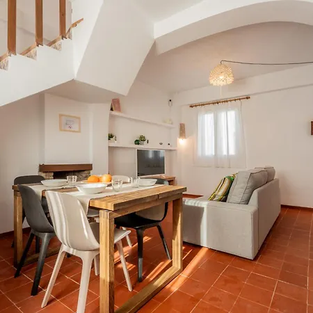 The Sea Loft Alpesi faház